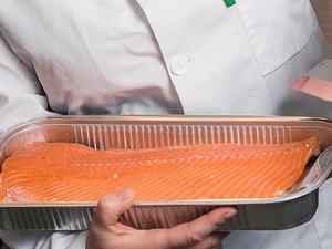 Feeds and genetics to improve salmon pigmentation