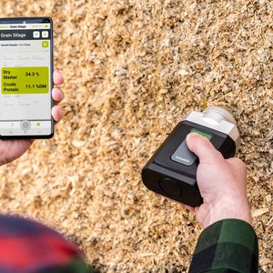 BASF, trinamiX introduce mobile NIR spectroscopy solution for the feed industry