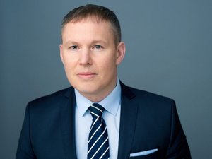 Mowi CEO, Alf-Helge Aarskog, resigns