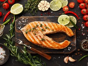 French hypermarket Cora introduces salmon raised on algal oil