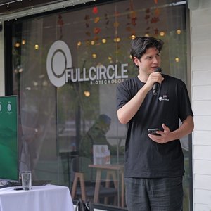 Felix Collins, FULL CIRCLE