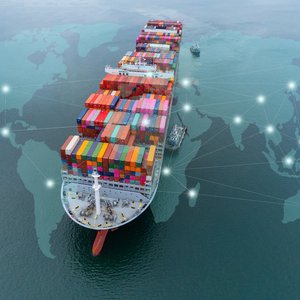 Import export_shutterstock_2101060561