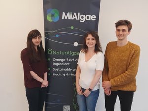 MiAlgae 2 - PhDs L - R_ Iseabail Farquhar, Charlotte Lee, Ben Baker