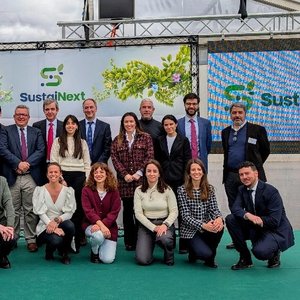 SUSTAINEXT Press Release_SUSTAINEXT consortium with CBE JU representatives